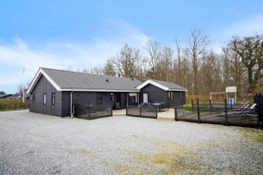 Modern Summer House In Pøt With Spa Sauna in Sønderby